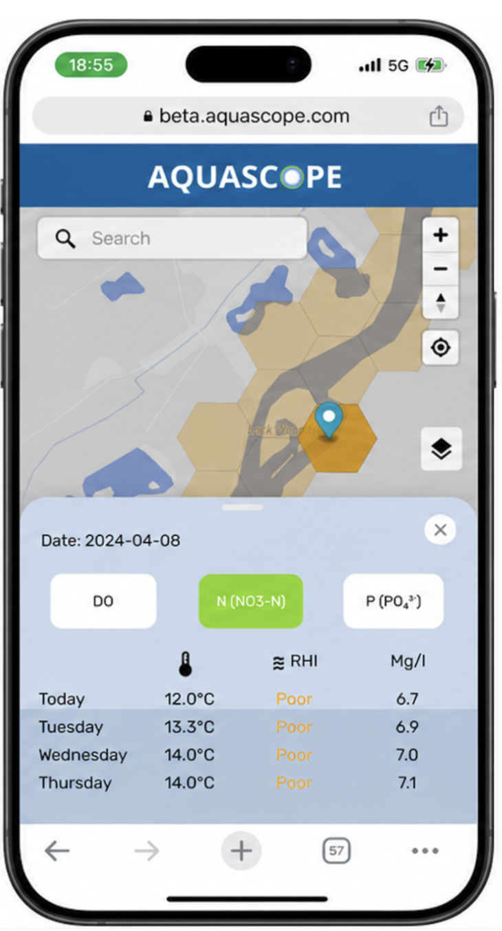 Aquascope mobile screenshot with location selection and daily nitrate forecasts, temperature and river health labels